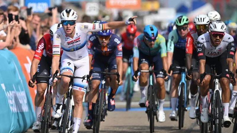 El ciclista belga, Tim Merlier, ganó la primera etapa del Tour de Benelux.