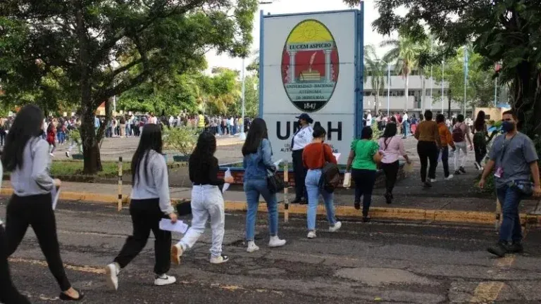 Más de 12,900 aspirantes presentarán la PHUMA para ingresar a la UNAH