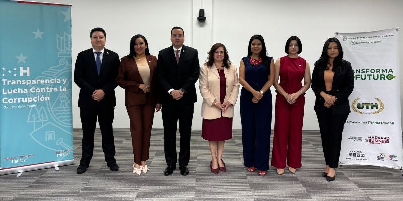 UTH lanza Maestría en Auditoría Social