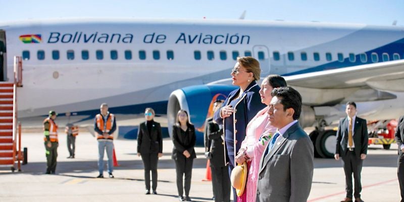 Xiomara Castro llega a Bolivia para celebrar el Bicentenario y previo a elecciones