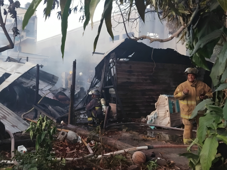Joven resulta quemada en La Ceiba al intentar rescatar a su perro en incendio