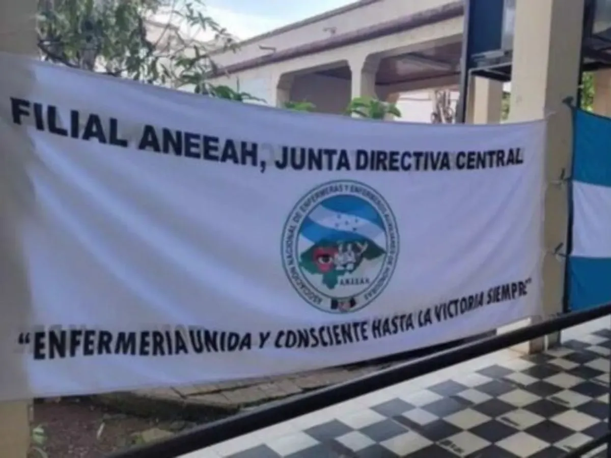 Enfermeras auxiliares anuncian paro