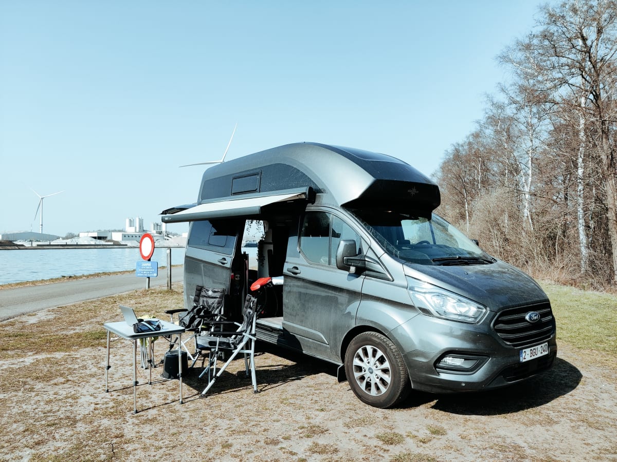 ford-campervan
