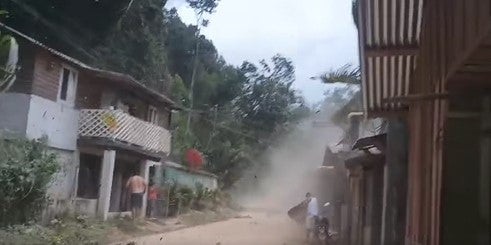 tornado 