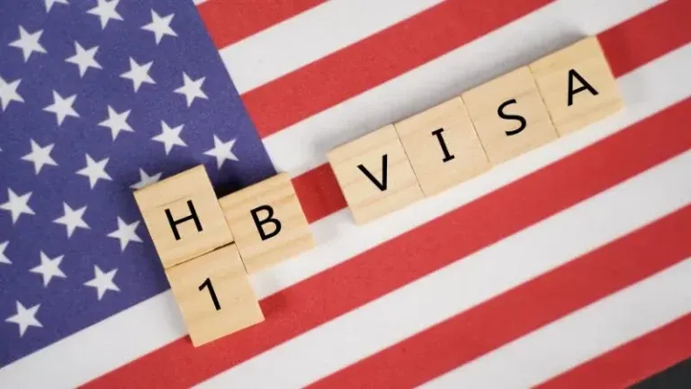 EEUU analiza nueva fórmula para asignar visas H-1B