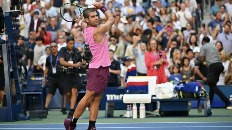 El español clasificó a cuartos de final, donde tendrá que enfrentar al último estadounidense que queda en el torneo.