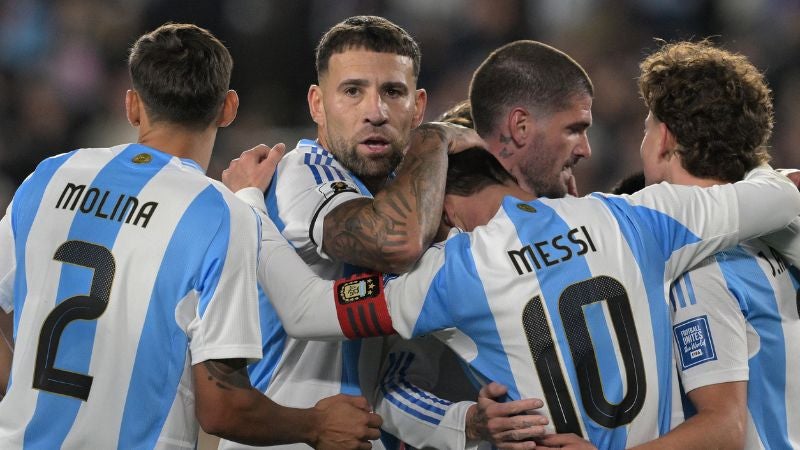 Las eliminatorias sudamericanas se tienen que ir acostumbrando sin la presencia del argentino, Lionel Messi.