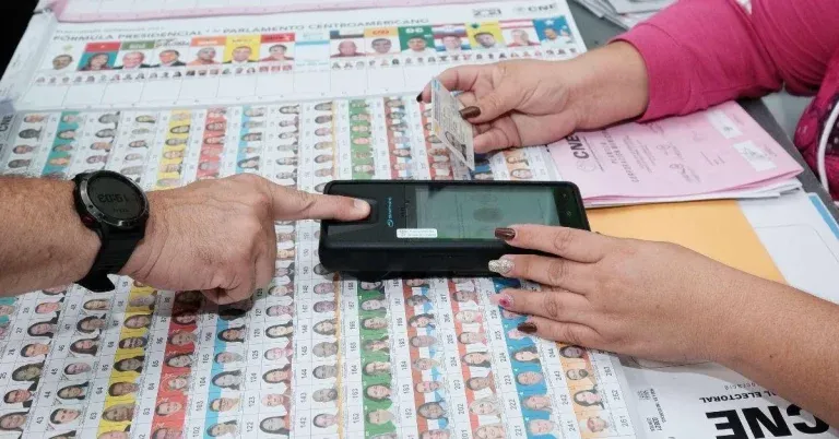 Sistema biométrico electoral Smartmatic