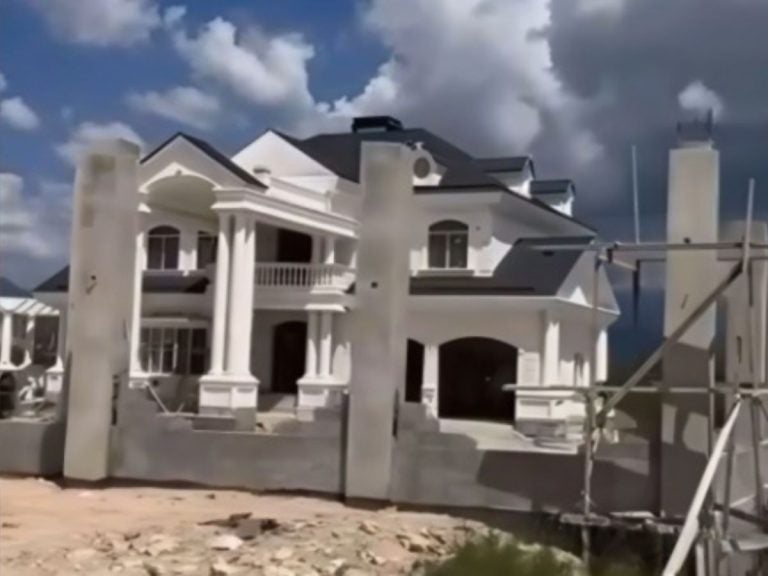 “Sorprendente ver algo así”: turista salvadoreño sorprendido por casa de lujo en Ocotepeque