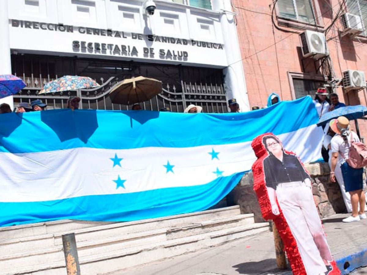 Más de 100 enfermeras citadas a Audiencias de Descargo tras protestas en hospitales