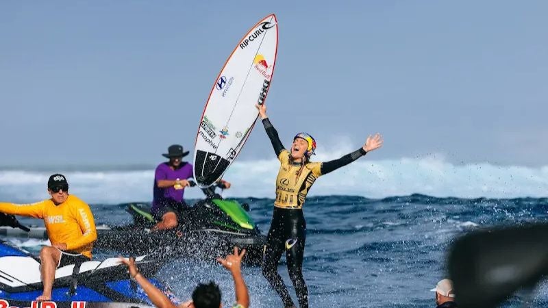 En la categoría femenina, la australiana Molly Picklum también se coronó campeona del mundo.