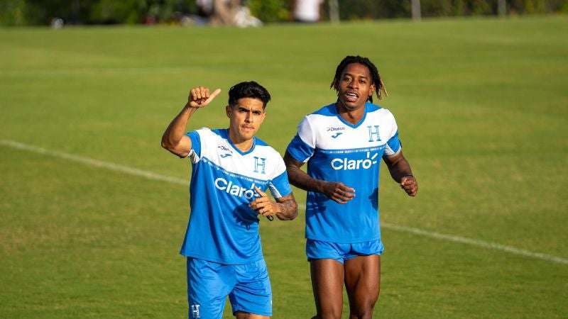 Luis Palma y Anelis Vargas realizaron trabajos de recuperación al ser de los últimos en integrarse a la Selección Nacional.