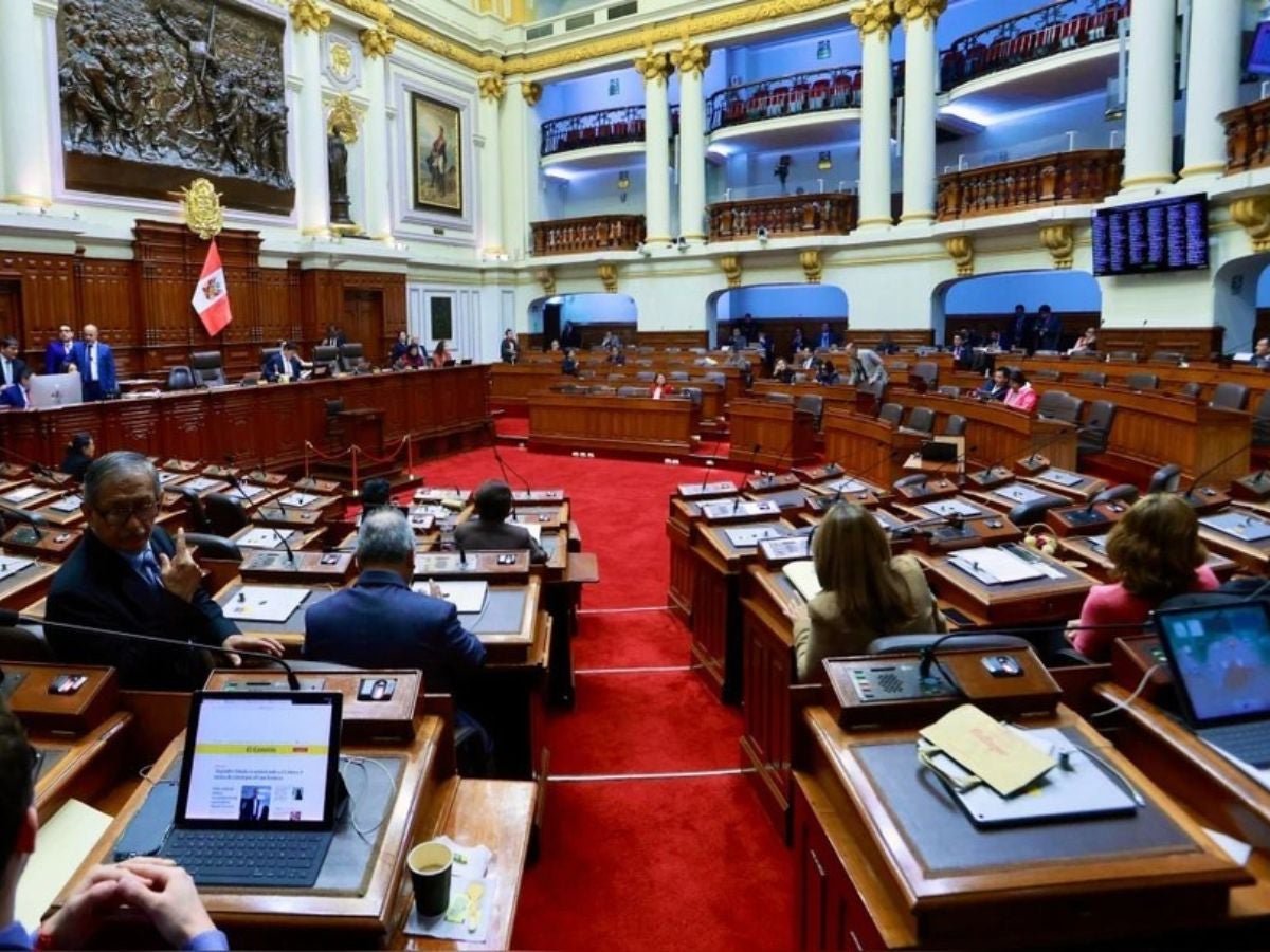 Perú Cartel de Los Soles