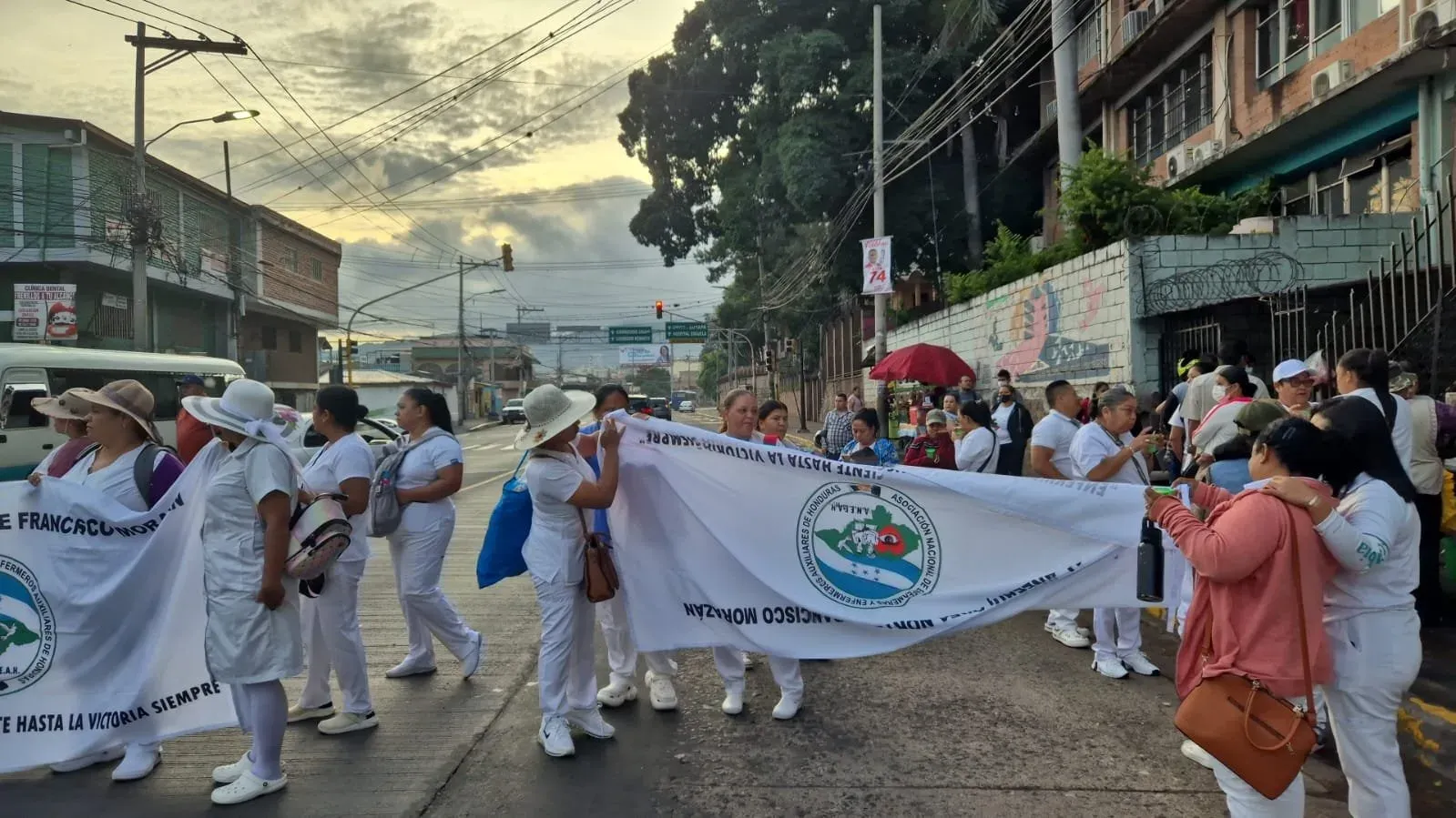 Protestas de enfermeras auxiliares en Honduras 