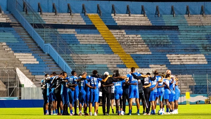 La Selección Nacional trabajó este domingo a puerta cerrada, apuntando a Nicaragua.