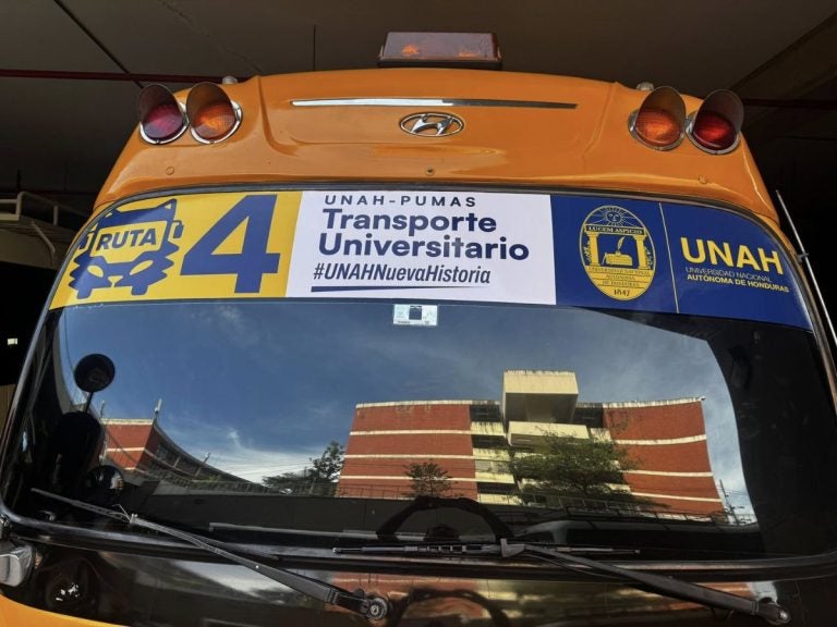 ¡Todo listo! Este lunes inicia transporte gratuito para estudiantes de la UNAH