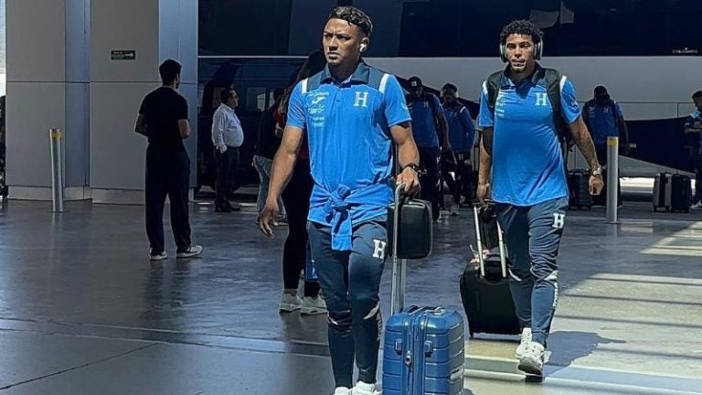 El plantel de jugadores de la Selección Nacional ya se encuentra en la isla de Curazao, donde enfrentará el viernes a Haití.