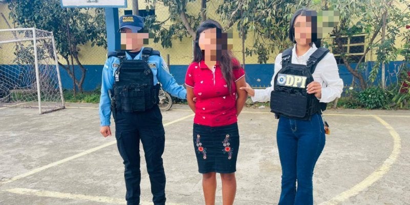 mujer capturada